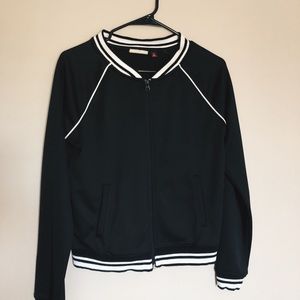 Women’s Thin Bomber Jacket in Size Medium